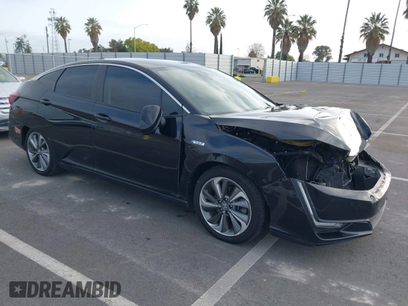 2018 Honda Clarity Plug-In Hybrid Touring with VIN JHMZC5F39JC000901, listed as a IAAI auction lot 41914470 with 80,482 mi miles. Bid and sale history available at carsss.com. Image 1.