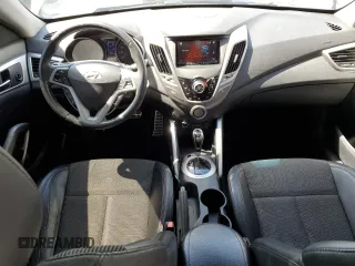 2013 Hyundai Veloster w/Gray Int with VIN KMHTC6AD0DU146529, listed as a Copart auction lot 62612425 with 128,554 mi miles and Clean title. Bid and sale history available at DreamBid. Image 8.