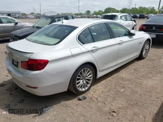 2014 BMW 5 Series 528i z VIN WBA5A5C52ED502948, wystawiony jako IAAI lot #42179994 z przebiegiem 120 601 mil mil oraz . Historia ofert i sprzedaży dostępna na DreamBid. Obrazek 4.