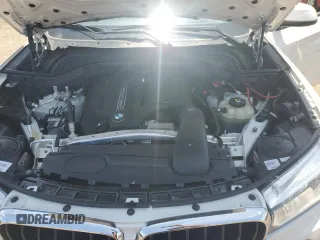 2017 BMW X5 sDrive35i z VIN 5UXKR2C3XH0U23288, wystawiony jako Copart lot #55292445 z przebiegiem 117 562 mil mil oraz Szkoda całkowita • Salvage title. Historia ofert i sprzedaży dostępna na DreamBid. Obrazek 11.