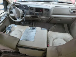 2000 Ford F-250 XL с VIN 1FTNX21F0YEC22018, выставлен на аукционе Copart как лот 65368895 с пробегом 194 738 миль миль и Списание • Salvage title. История ставок и продаж доступна на DreamBid. Изображение 8.