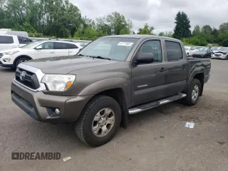 2013 Toyota Tacoma с VIN 3TMLU4EN5DM106850, выставлен на аукционе Copart как лот 61771865 с пробегом 153 507 миль миль и Списание • Salvage title. История ставок и продаж доступна на DreamBid. Изображение 1.