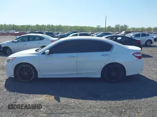 2016 Honda Accord Sport с VIN 1HGCR2F5XGA017783, выставлен на аукционе IAAI как лот 42112413 с пробегом 88 930 миль миль и . История ставок и продаж доступна на DreamBid. Изображение 14.
