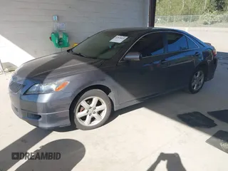2009 Toyota Camry LE z VIN 4T1BK46K09U592438, wystawiony jako IAAI lot #42078810 z przebiegiem 164 582 mil mil oraz . Historia ofert i sprzedaży dostępna na DreamBid. Obrazek 16.