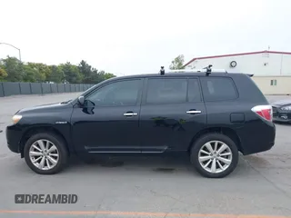 2008 Toyota Highlander Limited z VIN JTEEW44A082012238, wystawiony jako IAAI lot #42397895 z przebiegiem 277 400 mil mil oraz . Historia ofert i sprzedaży dostępna na DreamBid. Obrazek 14.