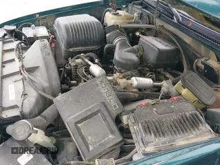 1996 Chevrolet Silverado 1500 с VIN 1GCEC19M6TE114911, выставлен на аукционе IAAI как лот 43199054 с пробегом 174 380 миль миль и . История ставок и продаж доступна на DreamBid. Изображение 20.