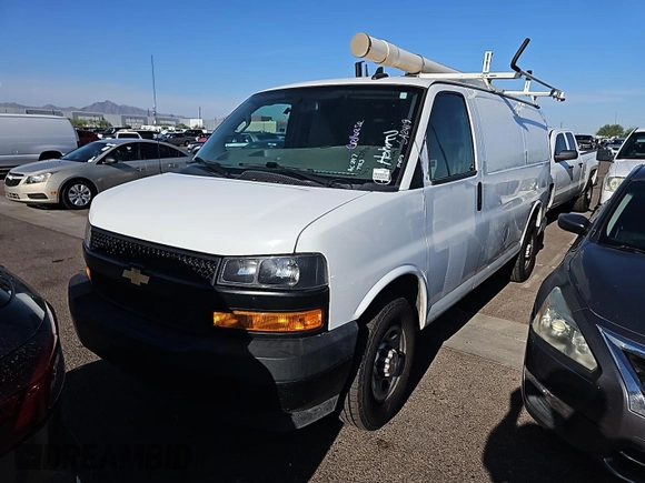 2020 Chevrolet Express Cargo with VIN 1GCWGAFP4L1267723, listed as a IAAI auction lot 42832826 with 91,273 mi miles and . Bid and sale history available at DreamBid. Image 12.