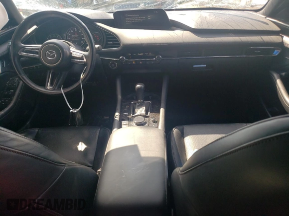 2021 Mazda 3 Premium Plus z VIN JM1BPBNY7M1311309, wystawiony jako Copart lot #54044315 z przebiegiem 59 642 mil mil oraz Szkoda całkowita • Salvage title. Historia ofert i sprzedaży dostępna na DreamBid. Obrazek 8.