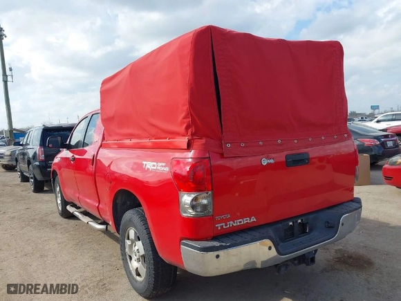 2007 Toyota Tundra SR5 with VIN 5TFRV54117X025760, listed as a IAAI auction lot 41453556 with 240,244 mi miles. Bid and sale history available at carsss.com. Image 3.