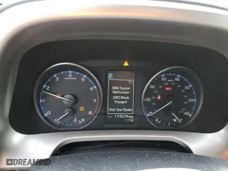2017 Toyota RAV4 XLE with VIN JTMRFREV9HJ169552, listed as a Copart auction lot 48362205 with 115,274 mi miles and Salvage Title. Bid and sale history available at carsss.com. Image 9.