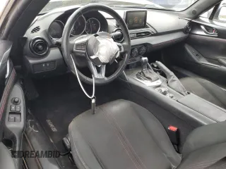2016 Mazda MX-5 Miata Club z VIN JM1NDAC73G0103805, wystawiony jako Copart lot #51724195 z przebiegiem 76 522 mil mil oraz Szkoda całkowita • Salvage title. Historia ofert i sprzedaży dostępna na DreamBid. Obrazek 8.