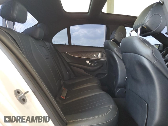 2019 Mercedes-Benz E-Class E 300 with VIN WDDZF4JB2KA516294, listed as a Copart auction lot 49279705 with 126,497 mi miles and Clean Title. Bid and sale history available at carsss.com. Image 10.