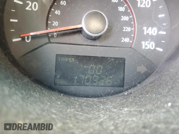 2013 Kia Sorento LX z VIN 5XYKTCA6XDG329602, wystawiony jako Copart lot #60485825 z przebiegiem 170 926 mil mil oraz Czysty tytuł • Clean title. Historia ofert i sprzedaży dostępna na DreamBid. Obrazek 9.