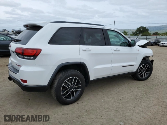 2019 Jeep Grand Cherokee Trailhawk with VIN 1C4RJFLT2KC854714, listed as a Copart auction lot 53761525 with 52,526 mi miles and Salvage title. Bid and sale history available at DreamBid. Image 3.