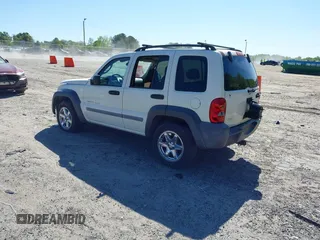 2003 Jeep Liberty Sport with VIN 1J4GK48K63W558064, listed as a IAAI auction lot 42043911 with 171,317 mi miles and . Bid and sale history available at DreamBid. Image 3.