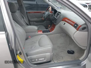 2001 Lexus LS 430 z VIN JTHBN30F210015017, wystawiony jako IAAI lot #41318606 z przebiegiem 173 409 mil mil oraz . Historia ofert i sprzedaży dostępna na DreamBid. Obrazek 5.