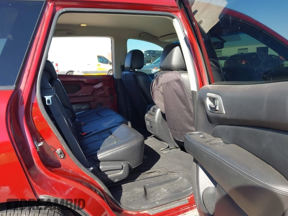 2018 Nissan Pathfinder S with VIN 5N1DR2MN2JC614584, listed as a IAAI auction lot 41372002 with 157,963 mi miles and . Bid and sale history available at DreamBid. Image 8.
