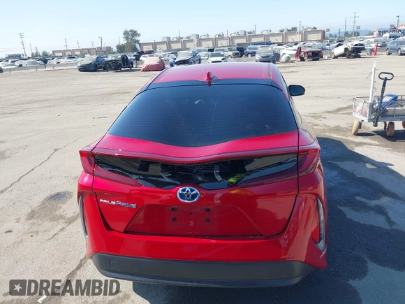 2020 Toyota Prius LE with VIN JTDKARFP8L3154280, listed as a IAAI auction lot 42405444 with 57,134 mi miles and . Bid and sale history available at DreamBid. Image 17.