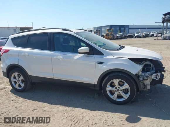 2014 Ford Escape SE with VIN 1FMCU0G94EUA35464, listed as a IAAI auction lot 42046944 with 88,504 mi miles. Bid and sale history available at carsss.com. Image 14.