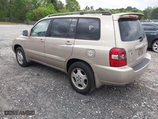 2005 Toyota Highlander with VIN JTEDP21A350045033, listed as a IAAI auction lot 42042508 with 255,566 mi miles. Bid and sale history available at carsss.com. Image 3.