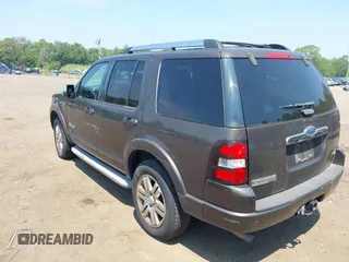 2007 Ford Explorer Limited с VIN 1FMEU75847UB86612, выставлен на аукционе IAAI как лот 42493791 с пробегом 130 082 миль миль и . История ставок и продаж доступна на DreamBid. Изображение 6.
