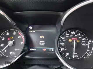 2018 Alfa Romeo Stelvio z VIN ZASFAKANXJ7C23921, wystawiony jako IAAI lot #38783836 z przebiegiem 93 482 mil mil oraz . Historia ofert i sprzedaży dostępna na DreamBid. Obrazek 7.