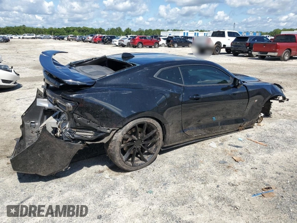 2020 Chevrolet Camaro 2SS z VIN 1G1FH1R73L0100406, wystawiony jako Copart lot #56818305 z przebiegiem 76 573 mil mil oraz Nie do naprawy • Non repairable. Historia ofert i sprzedaży dostępna na DreamBid. Obrazek 3.