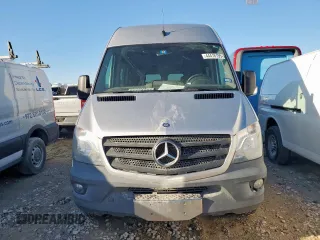 2014 Mercedes-Benz Sprinter with VIN WDZPE8DC1E5894765, listed as a Copart auction lot 44418195 with 138,738 mi miles and Salvage Title. Bid and sale history available at DreamBid. Image 5.