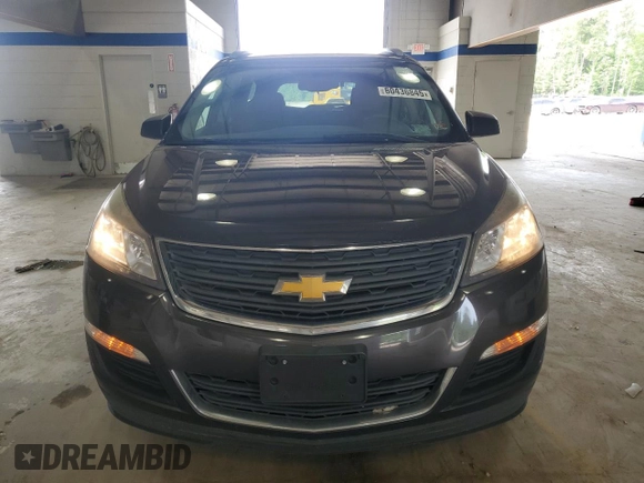 2017 Chevrolet Traverse LS z VIN 1GNKVFKD6HJ328081, wystawiony jako Copart lot #60436845 z przebiegiem 198 969 mil mil oraz Czysty tytuł • Clean title. Historia ofert i sprzedaży dostępna na DreamBid. Obrazek 5.
