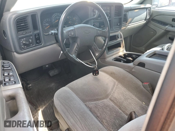 2005 Chevrolet Avalanche Z66 with VIN 3GNEC12Z35G227983, listed as a Copart auction lot 77965044 with 180,879 mi miles and Salvage Title. Bid and sale history available at carsss.com. Image 8.