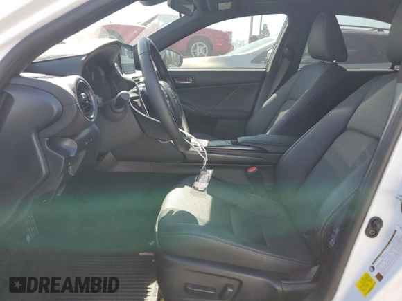 2024 Lexus IS 300 F Sport z VIN JTHB81F24R5054433, wystawiony jako Copart lot #56666785 z przebiegiem 5 562 mil mil oraz Szkoda całkowita • Salvage title. Historia ofert i sprzedaży dostępna na DreamBid. Obrazek 7.