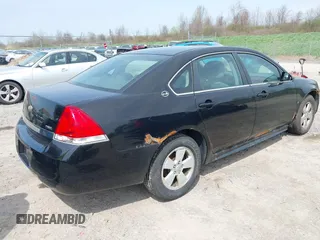 2009 Chevrolet Impala LT with VIN 2G1WT57K491234528, listed as a IAAI auction lot 42143984 with 241,597 mi miles and . Bid and sale history available at DreamBid. Image 4.