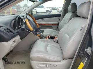 2005 Lexus RX 330 с VIN 2T2HA31U35C050841, выставлен на аукционе Copart как лот 60758045 с пробегом 204 307 миль миль и Списание • Salvage title. История ставок и продаж доступна на DreamBid. Изображение 7.