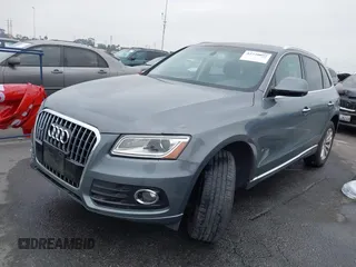 2016 Audi Q5 Premium Plus z VIN WA1L2AFPXGA057810, wystawiony jako IAAI lot #42730057 z przebiegiem 129 551 mil mil oraz . Historia ofert i sprzedaży dostępna na DreamBid. Obrazek 17.