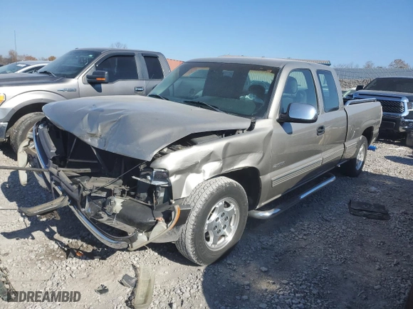 1999 Chevrolet Silverado 1500 LS with VIN 2GCEC19V9X1130083, listed as a Copart auction lot 79816334 with 237,764 mi miles and Salvage Title. Bid and sale history available at carsss.com. Image 1.