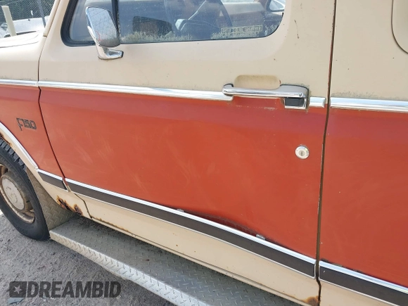 1983 Ford F-150 with VIN 1FTEX15Y5DKA31809, listed as a IAAI auction lot 42719603 with 19,240 mi miles and . Bid and sale history available at DreamBid. Image 19.