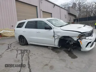 2023 Dodge Durango R/T Plus с VIN 1C4SDJCT3PC601386, выставлен на аукционе IAAI как лот 40746162 с пробегом 10 576 миль миль и . История ставок и продаж доступна на DreamBid. Изображение 6.