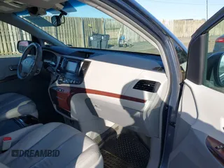 2014 Toyota Sienna XLE with VIN 5TDYK3DC2ES431320, listed as a IAAI auction lot 41977059 with 158,711 mi miles and . Bid and sale history available at DreamBid. Image 5.