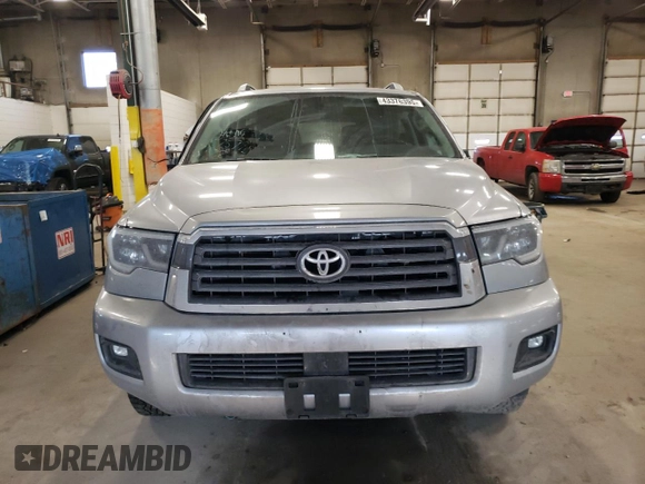 2019 Toyota Sequoia SR5 with VIN 5TDBY5G15KS168276, listed as a Copart auction lot 43376395 with 0 mi miles and Salvage Title. Bid and sale history available at carsss.com. Image 5.