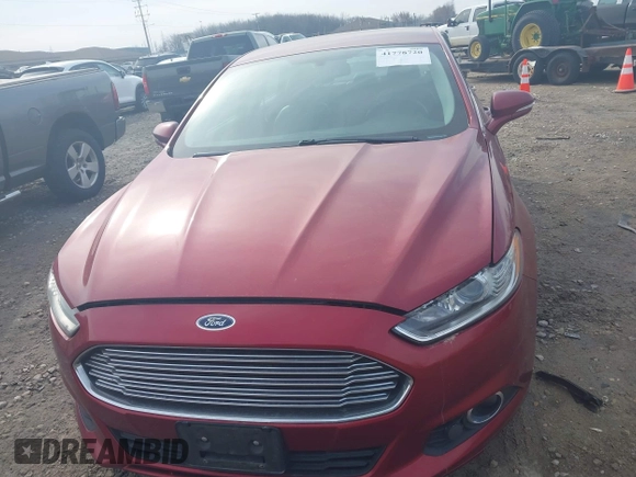 2013 Ford Fusion SE with VIN 3FA6P0HR6DR125606, listed as a IAAI auction lot 41778720 with 196,786 mi miles. Bid and sale history available at carsss.com. Image 6.
