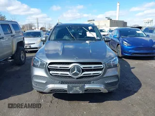 2020 Mercedes-Benz GLE 450 z VIN 4JGFB5KB2LA020678, wystawiony jako IAAI lot #41555044 z przebiegiem 61 651 mil mil oraz . Historia ofert i sprzedaży dostępna na DreamBid. Obrazek 12.
