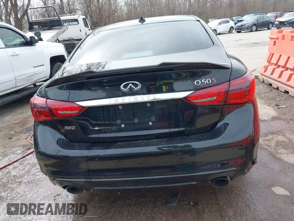 2018 Infiniti Q50 RED SPORT 400 with VIN JN1FV7AR7JM481279, listed as a IAAI auction lot 41850295 with 75,807 mi miles. Bid and sale history available at carsss.com. Image 17.