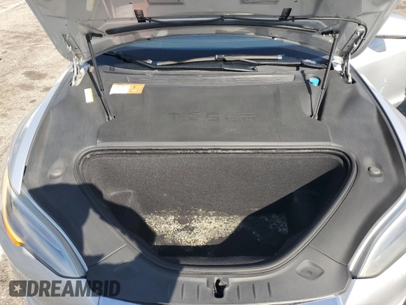 2016 Tesla Model S 90D with VIN 5YJSA1E2XGF155351, listed as a Copart auction lot 46700225 with 133,652 mi miles and Salvage Title. Bid and sale history available at DreamBid. Image 11.