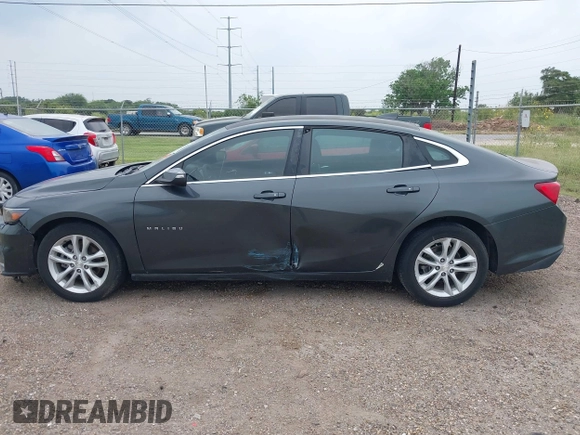 2018 Chevrolet Malibu LT z VIN 1G1ZD5ST4JF134775, wystawiony jako IAAI lot #42329196 z przebiegiem 92 527 mil mil oraz . Historia ofert i sprzedaży dostępna na DreamBid. Obrazek 14.