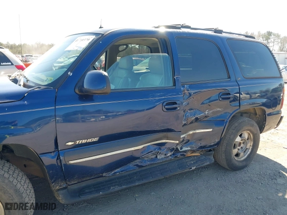 2002 Chevrolet Tahoe LT with VIN 1GNEK13Z62J160310, listed as a IAAI auction lot 41710379 with 154,873 mi miles. Bid and sale history available at carsss.com. Image 6.