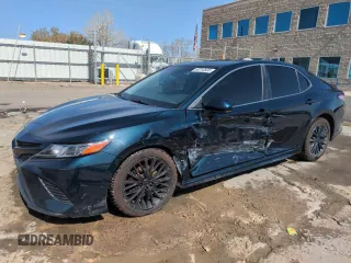 2020 Toyota Camry SE with VIN 4T1G11AK9LU346896, listed as a Copart auction lot 52213535 with 113,167 mi miles and Salvage Title. Bid and sale history available at carsss.com. Image 1.