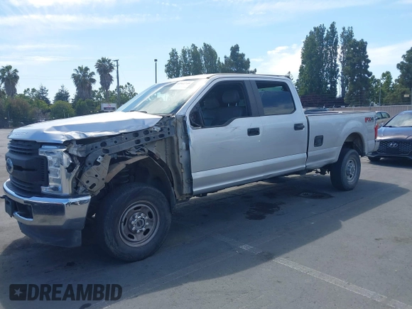 2019 Ford F-250 XL with VIN 1FT7W2B62KEC89768, listed as a IAAI auction lot 42512749 with 49,500 mi miles and . Bid and sale history available at DreamBid. Image 17.