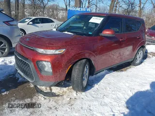 2020 Kia Soul LX with VIN KNDJ23AU6L7097430, listed as a IAAI auction lot 41288206 with 74,398 mi miles. Bid and sale history available at carsss.com. Image 17.