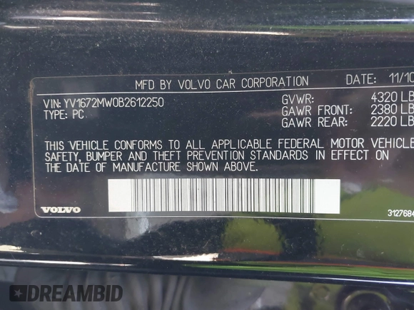 2011 Volvo V50 with VIN YV1672MW0B2612250, listed as a IAAI auction lot 41781498 with 106 mi miles. Bid and sale history available at carsss.com. Image 9.