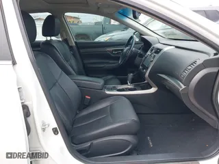 2014 Nissan Altima 2.5 SV with VIN 1N4AL3AP3EC128267, listed as a IAAI auction lot 41559433 with 169,844 mi miles. Bid and sale history available at carsss.com. Image 5.
